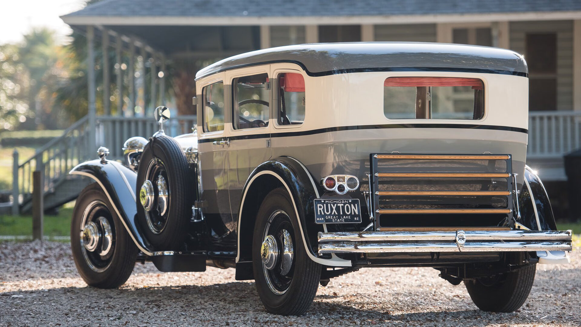 双城记,里昂用战术铁索缚紫百合,马丁内利一剑惊四座