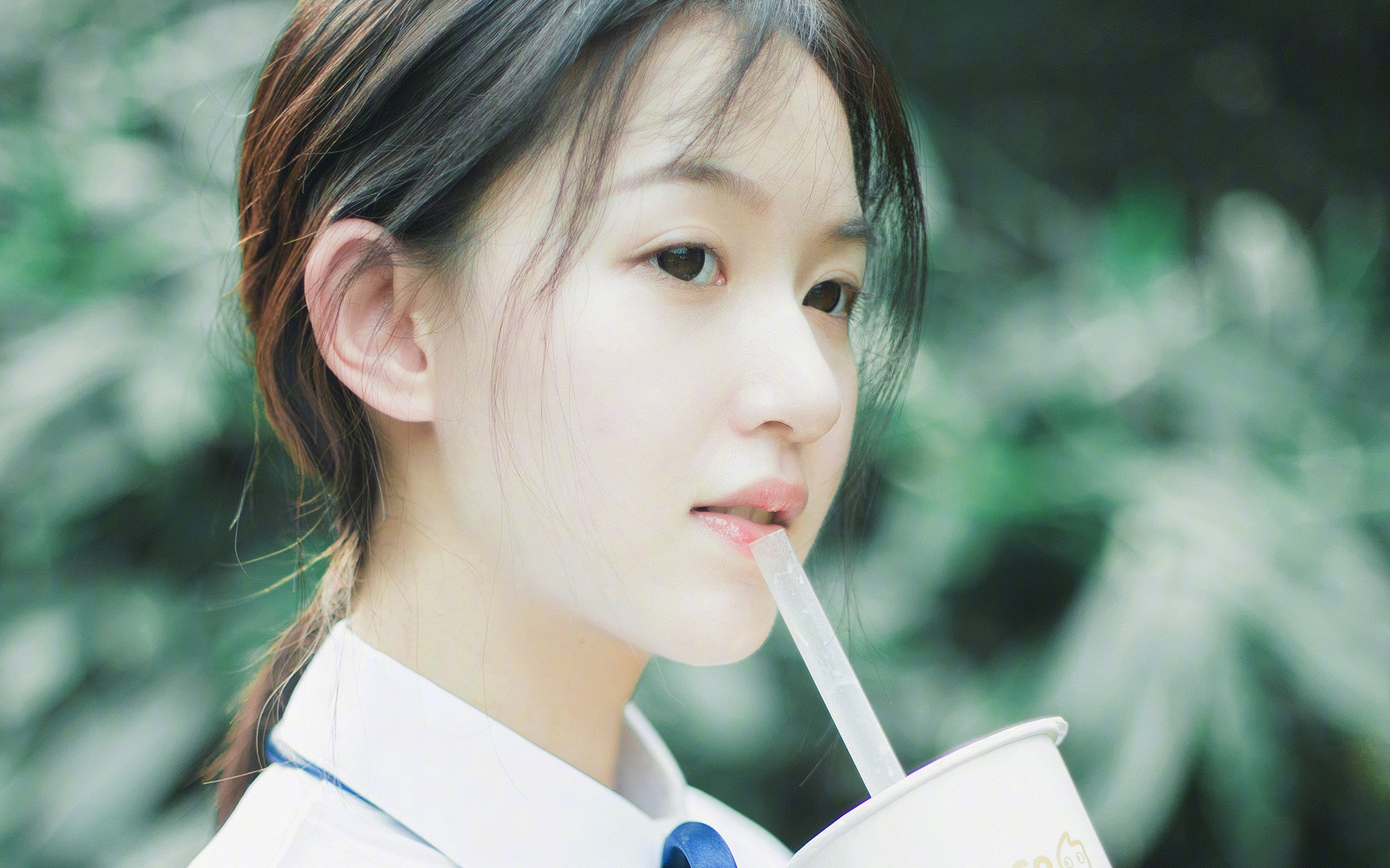 北欧坚韧与德意志智慧,丹麦突围巴萨、基米希意甲主宰的双重奏