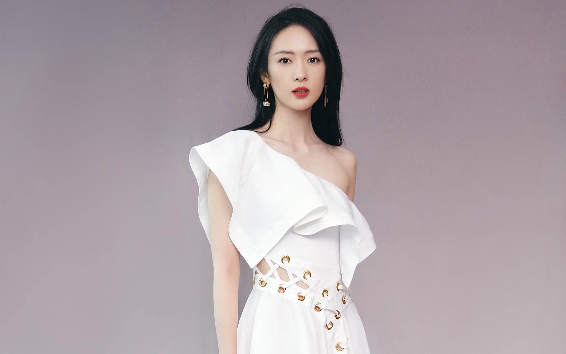 沙漠绿洲的逆袭，2026世界杯F组焦点战，越南小姆巴佩掀翻波斯铁骑